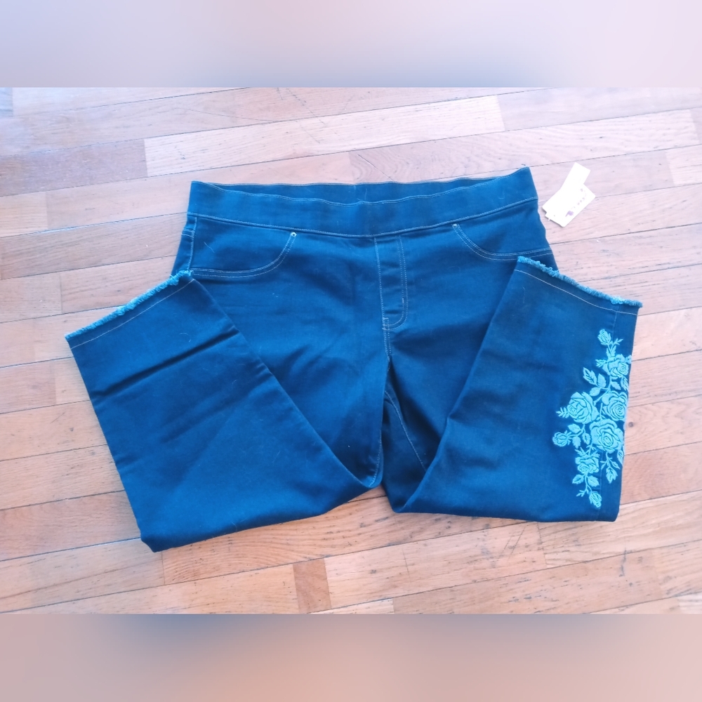 Pioneer Woman Capri